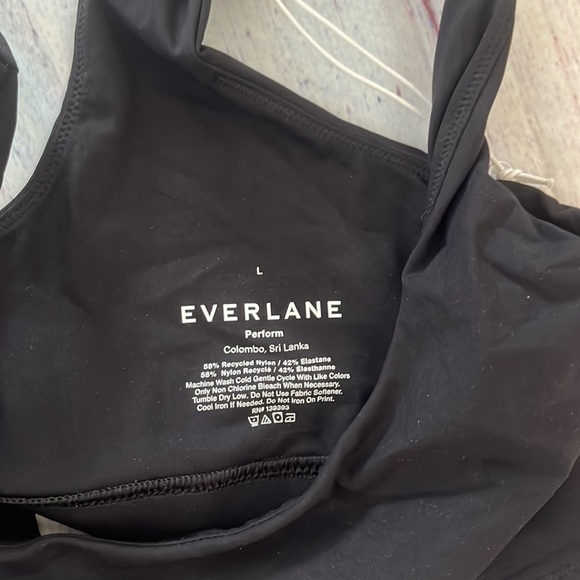 NWT Everlane the Perform Bra in black - Picture 12 of 12